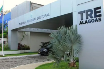 Já com voto pela cassação de Dantas e Tio Rafa, TRE marca para segunda-feira julgamento do Escola 10