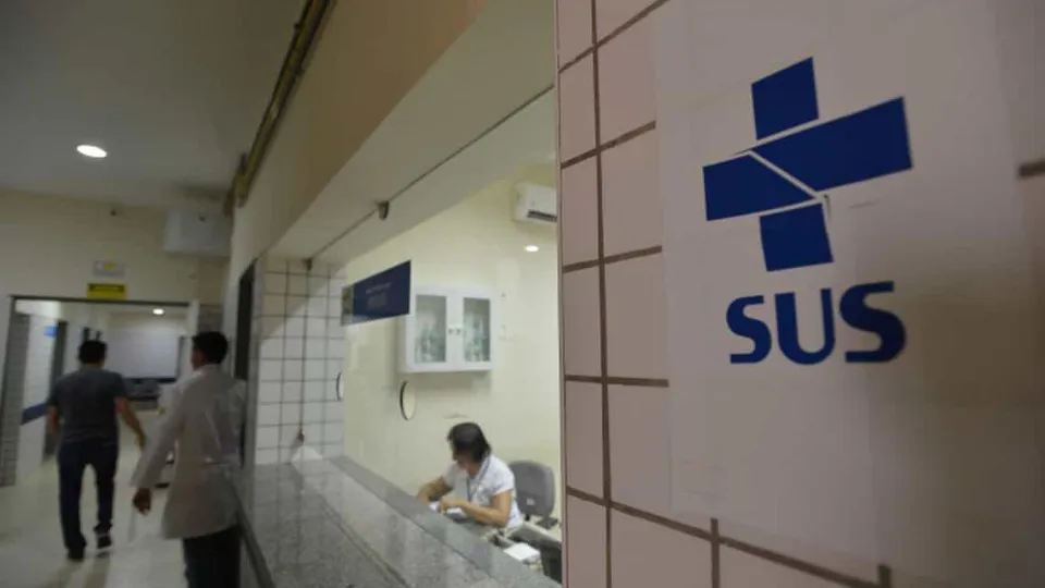 Câmara aprova aumento de pena para crime contra profissionais de saúde