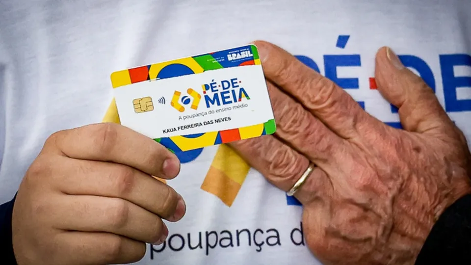 Pé-de-Meia: nascidos em maio e junho recebem hoje parcela de R$ 200
