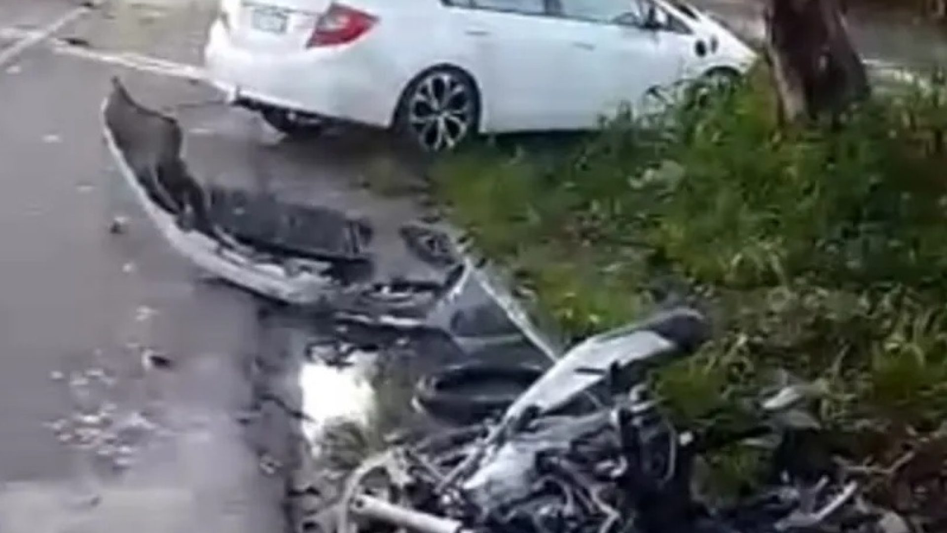 Colisão frontal entre carro e moto mata motociclista na BR-316. Reprodução