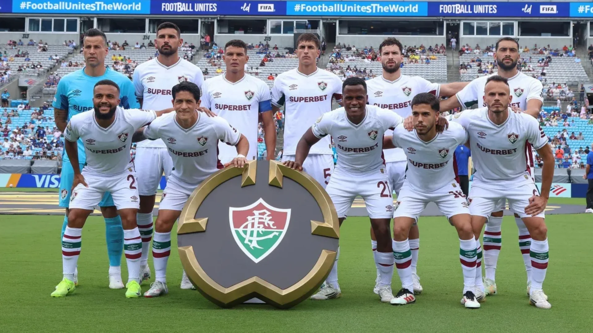 Jogadores do Fluminense antes do início da partida contra a Inter de Milão • Marcelo Gonçalves/Fluminense