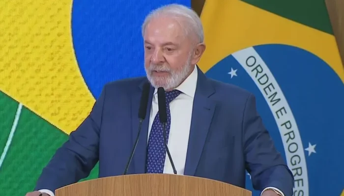 O presidente Luiz Inácio Lula da Silva (PT) anuncia plano de contingência contra tarifaço  • 13/08/2025 - Reprodução/CNN