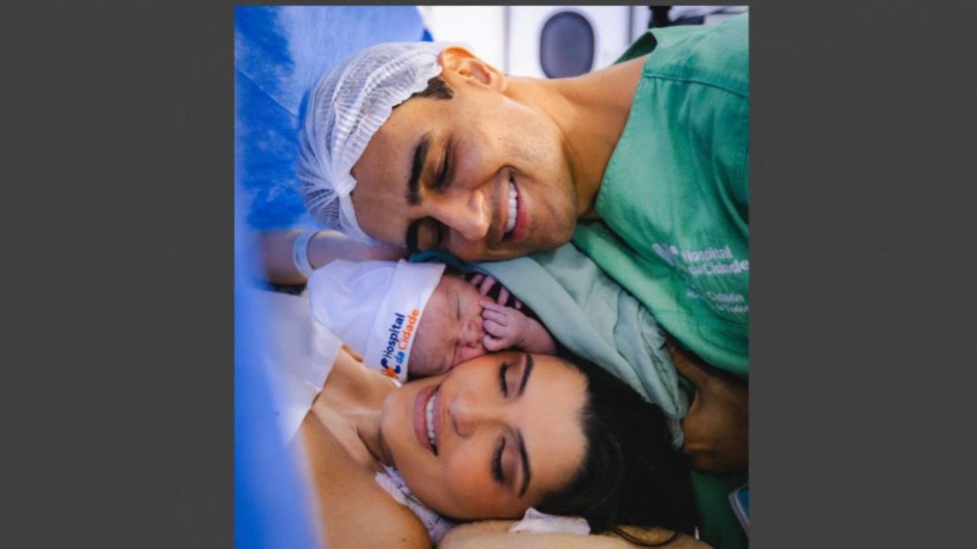 ba010960-prefeito-jhc-e-primeira-dama-marina-candia-abracam-jose-em-leito-do-hospital-da-cidade-em-m.jpeg