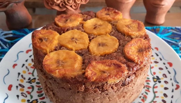 Bolo de banana com aveia, zero de glúten, de lactose e de açúcar