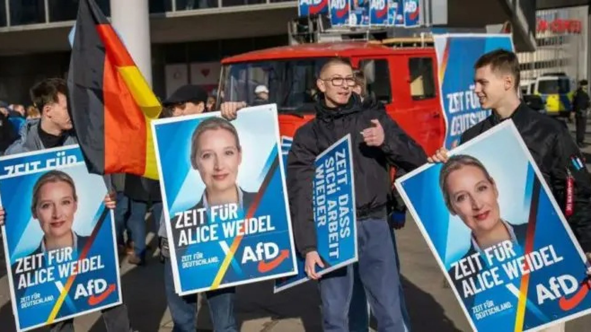 db8b5125-ft-cartazes-em-defesa-da-afd.jpeg