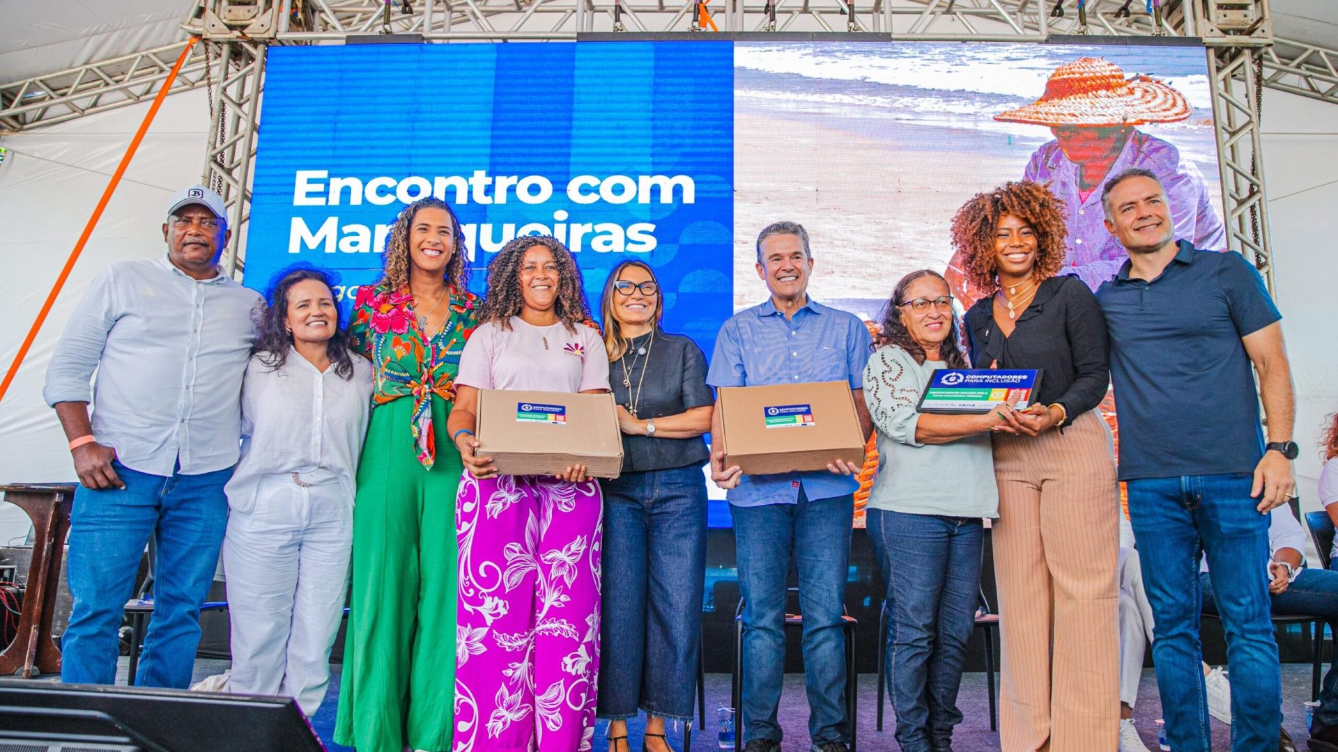 Iniciativa apoiada pelo Governo do Estado que fortalece a renda e a autonomia das trabalhadoras das margens da Lagoa Mundaú - Ivo Neto
