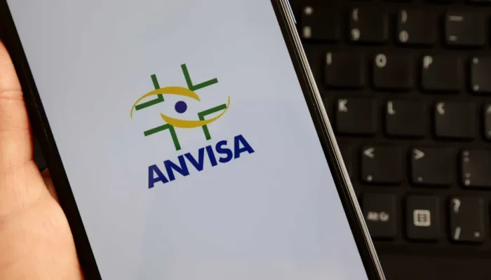 Anvisa veta próteses mamárias e de glúteo chinesas