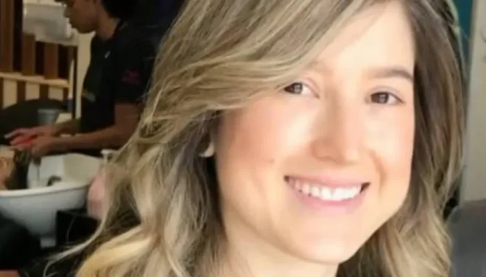 Médico suspeito de matar a mulher envenenada está preso por culpa da mãe, diz advogado