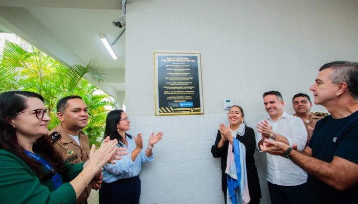 Governador destacou que a nova estrutura beneficiará mais de mil alunos da Escola Tiradentes. Foto: Pei Fon