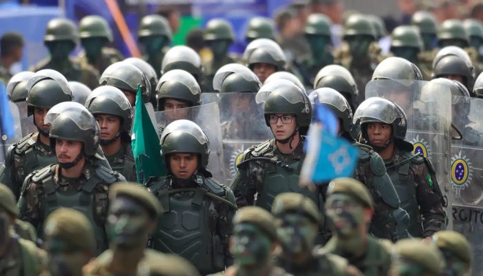 STF derruba regra militar que veta casados em cursos de formação