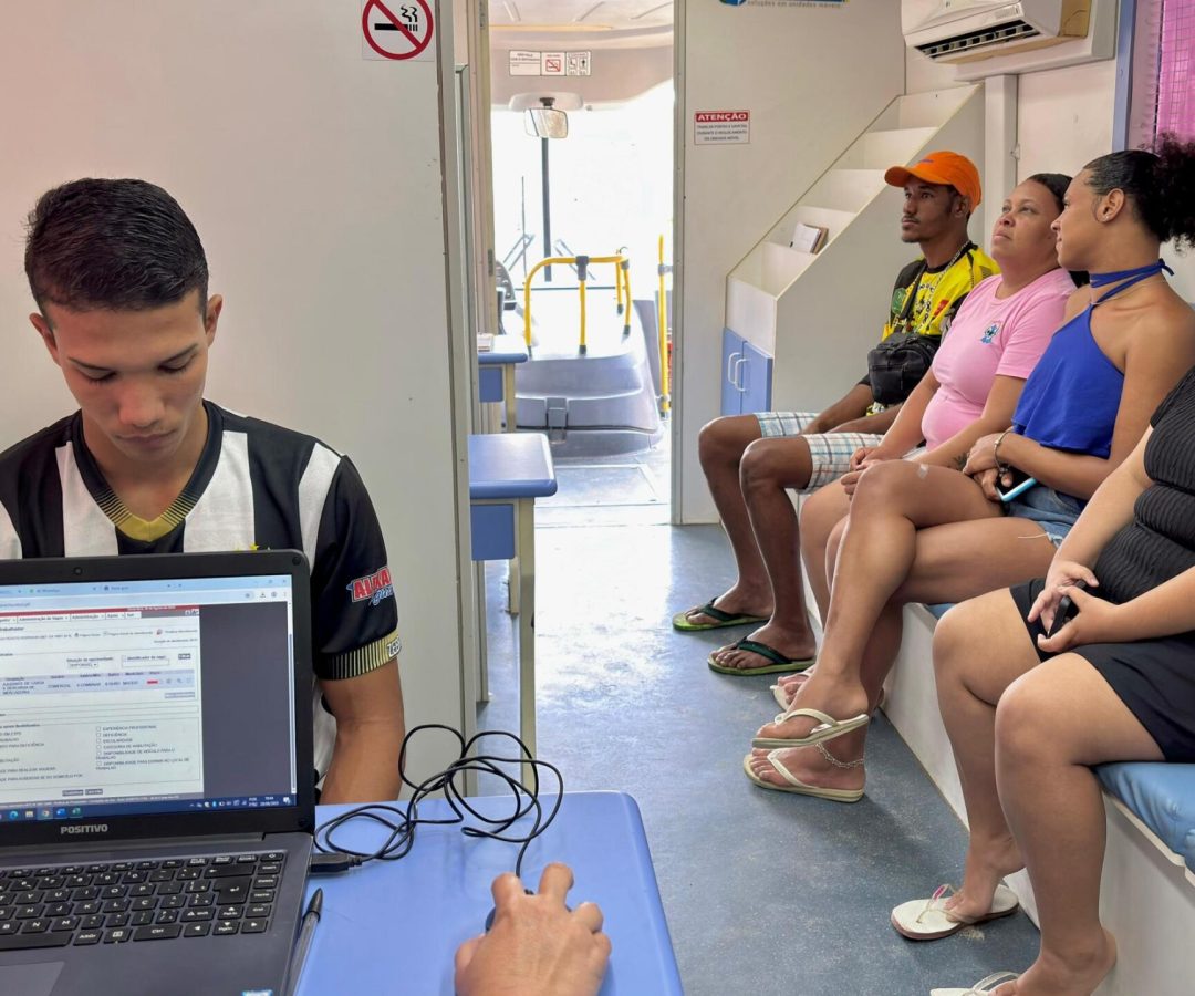 São ofertados 43 cargos diferentes esta semana com 2.426 vagas com carteira assinada - Elves Fragoso/ Ascom Seteq